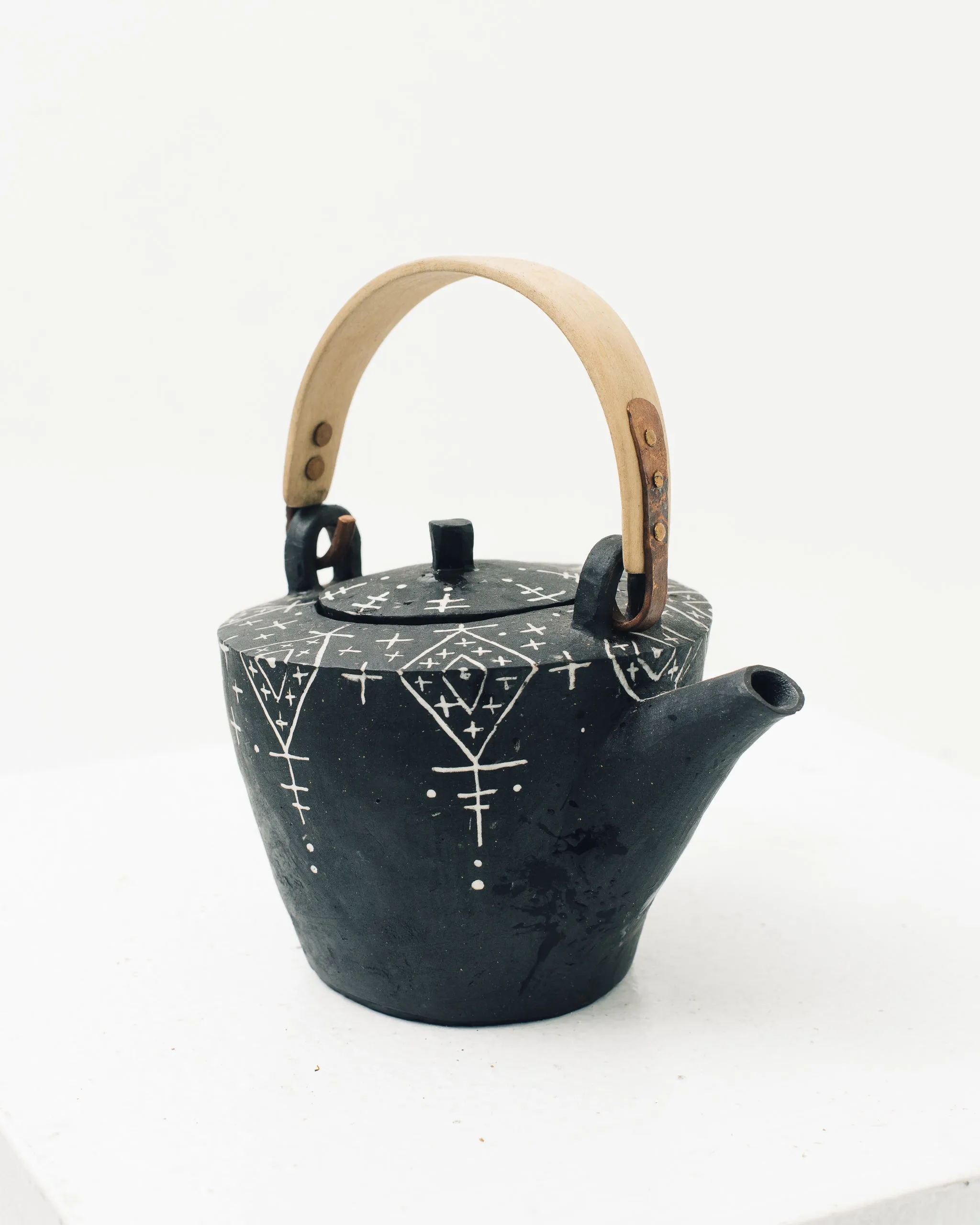 Ayame Bullock Black Mudcloth Teapot, Wood Handle