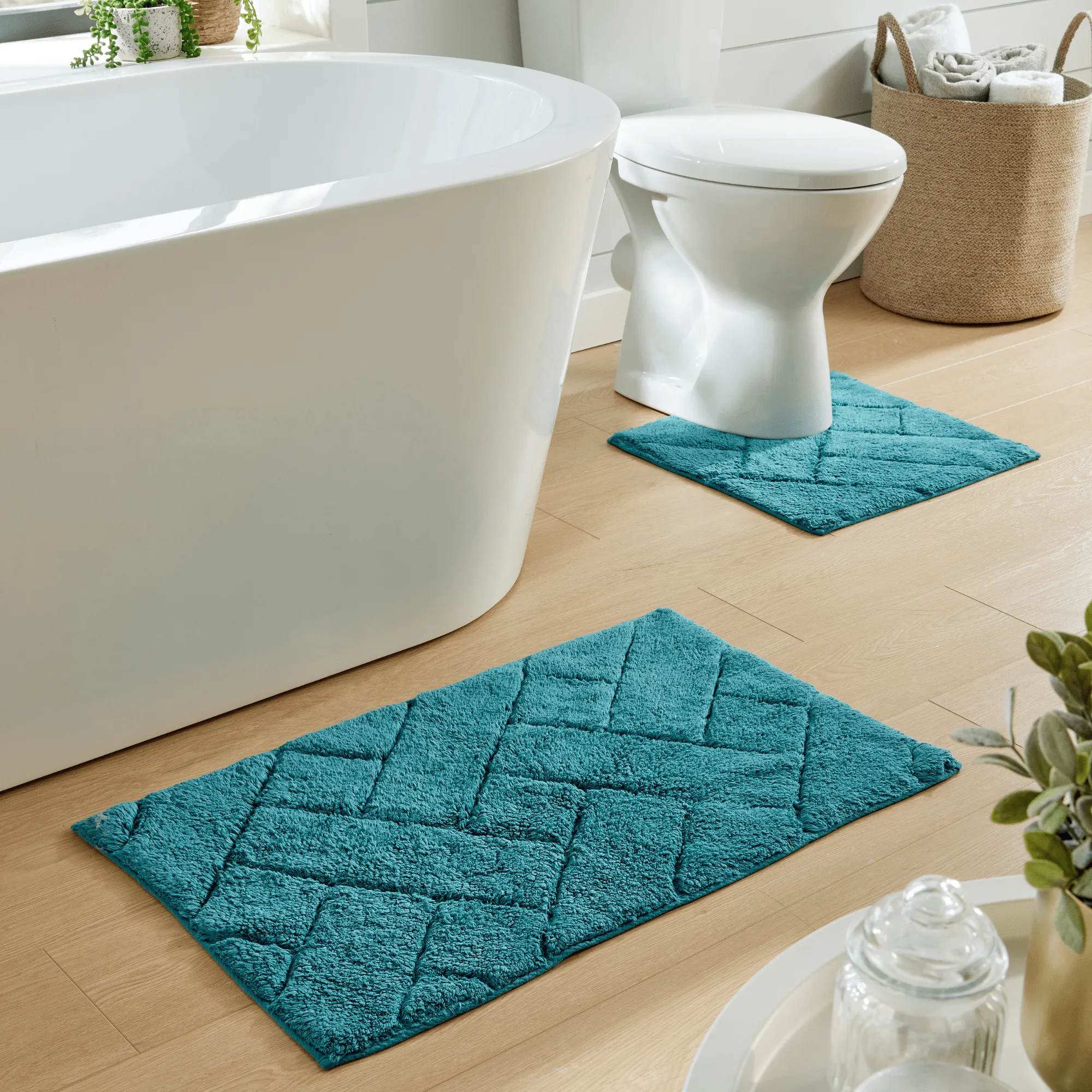 Bali Bath Mat & Pedestal Set Luxurious Super Absorbent Extra-Soft Cotton Mats for Bathroom Comfort and Style in Multiple Colours by OLIVIA ROCCO