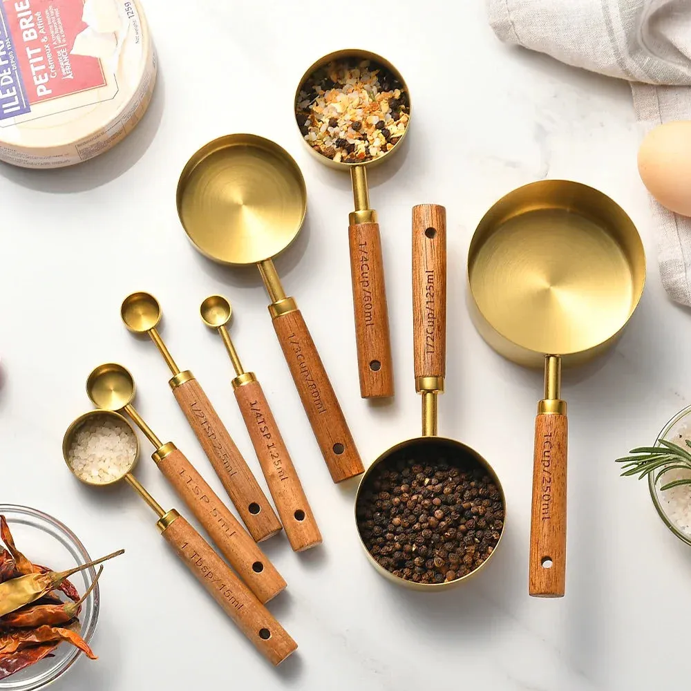 Black Metal Wood Measuring Cup Set