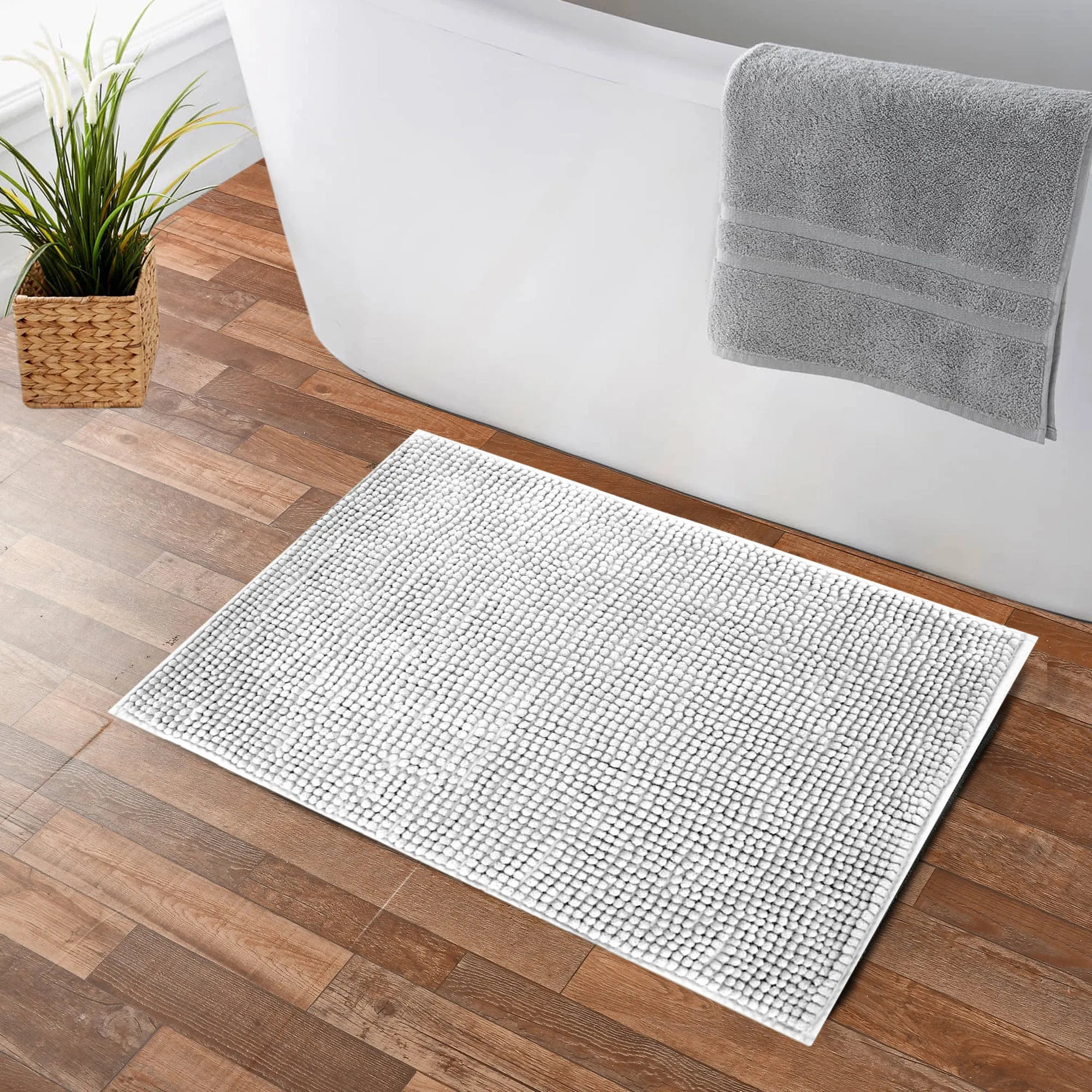 Luxury Shaggy Cobblestone Bathmat - Super Absorbent & Soft - White | Cotton Home